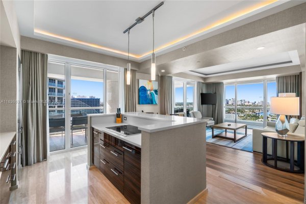 551 N Fort Lauderdale Bch Blvd #R2205 Fort Lauderdale, FL 33304