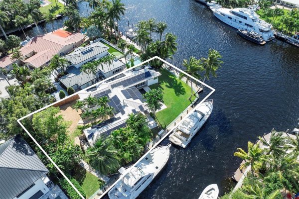 1321 Tangelo Isle Fort Lauderdale, FL 33315
