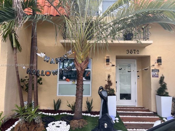 3672 NE 167th St North Miami Beach, FL 33160