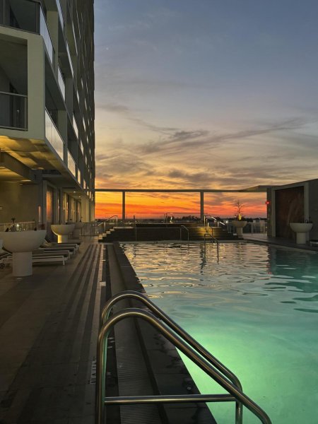 2000 Metropica #811 Sunrise, FL 33323