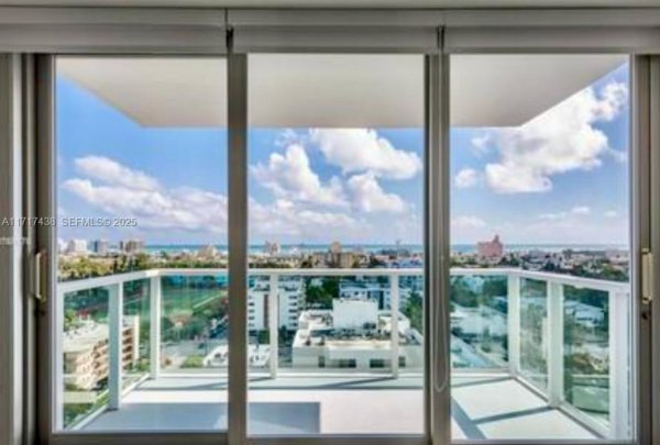 1000 West Ave #PH-07 Miami Beach, FL 33139