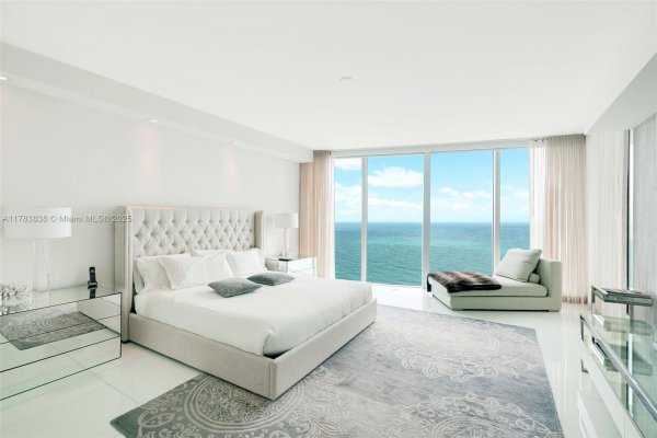 2711 S Ocean Dr #2803 Hollywood, FL 33019