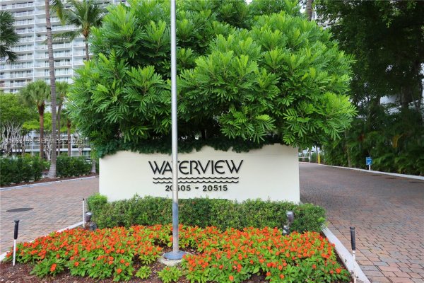 20515 E Country Clb Dr #1147 Aventura, FL 33180