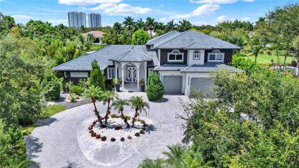 12301 NW 18th St Plantation, FL 33323