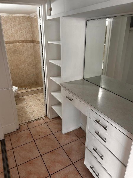 7545 E Treasure Dr #1A North Bay Village, FL 33141