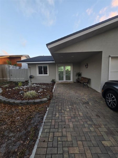 14530 SW 110th St Miami, FL 33186