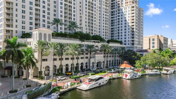 Undisclosed Address Fort Lauderdale, FL 33301