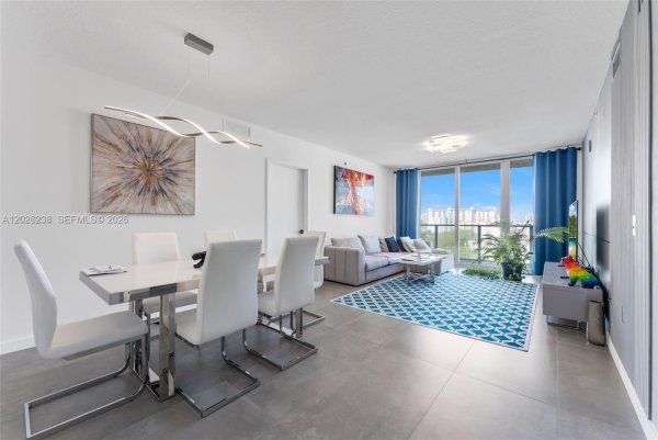 300 Sunny Isles Blvd #4-905 Sunny Isles Beach, FL 33160