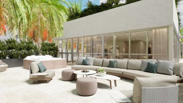 250 Collins Ave #305 Miami Beach, FL 33139