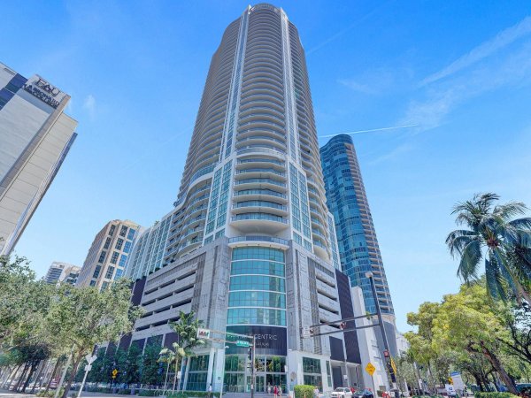 100 E Las Olas #2701 Fort Lauderdale, FL 33301