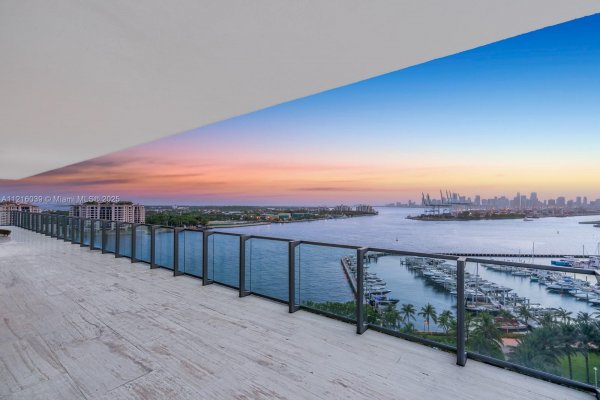 800 S Pointe Dr #1204 Miami Beach, FL 33139 800 S Pointe Dr #1204 Miami Beach, FL 33139