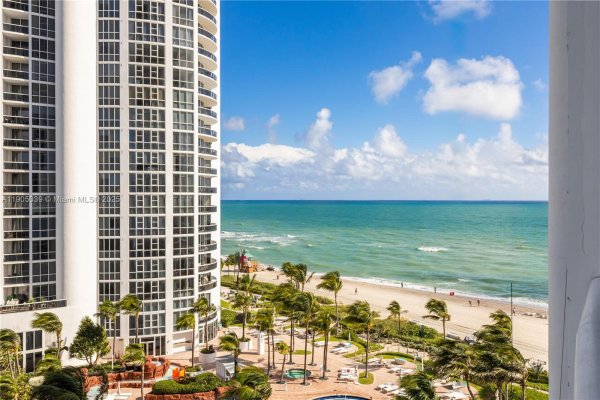 18101 Collins Ave #906 Sunny Isles Beach, FL 33160