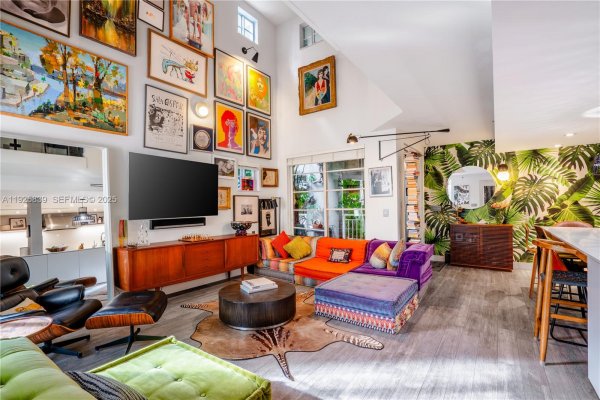 125 Jefferson Ave #119 Miami Beach, FL 33139