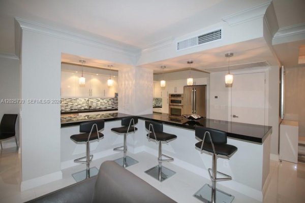 9801 Collins Ave #9W Bal Harbour, FL 33154