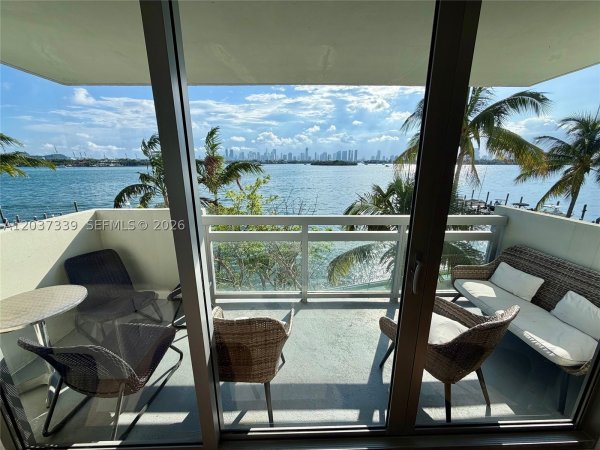 1500 Bay Rd #338S Miami Beach, FL 33139