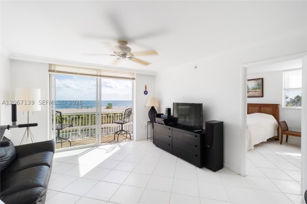 401 Ocean Dr #316 Miami Beach, FL 33139