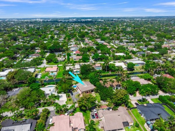17914 SW 83rd Palmetto Bay, FL 33157