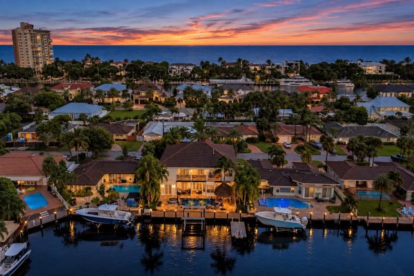 3489 NE 30th Ave Lighthouse Point, FL 33064
