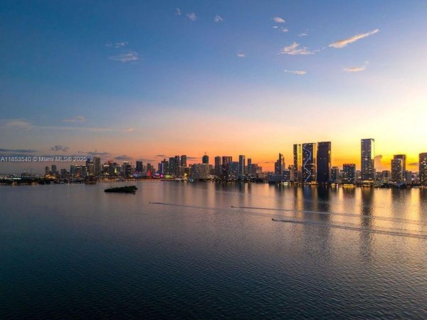 700 Ne 24th St #4507 Miami, FL 33137 700 Ne 24th St #4507 Miami, FL 33137
