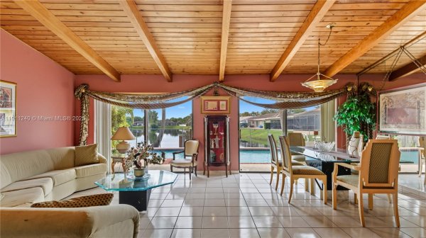 14604 SW 60th Ter Miami, FL 33183