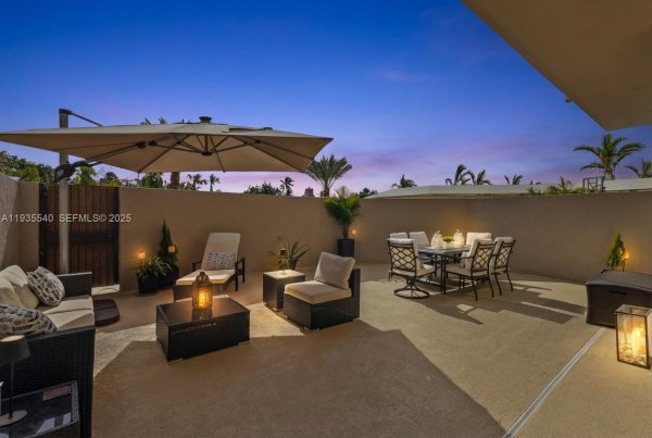 151 Crandon Blvd #127 Key Biscayne, FL 33149