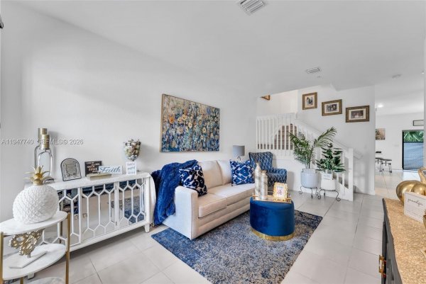 180 SW 185th Way Pembroke Pines, FL 33029