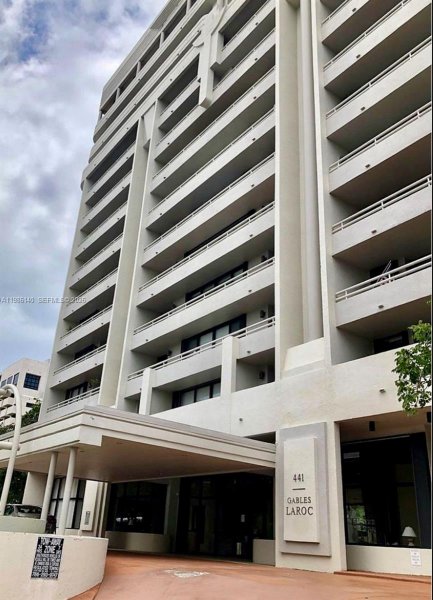 441 Valencia Ave #803 Coral Gables, FL 33134