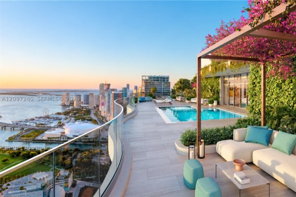 1400 Biscayne Blvd #3007 Miami, FL 33132