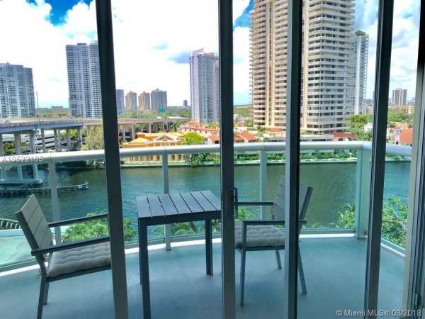19390 Collins #901 Sunny Isles Beach, FL 33160