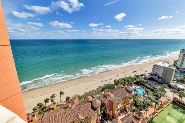 2110 N Ocean #22A Fort Lauderdale, FL 33305
