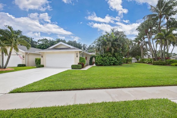 128 Brier Cir Jupiter, FL 33458