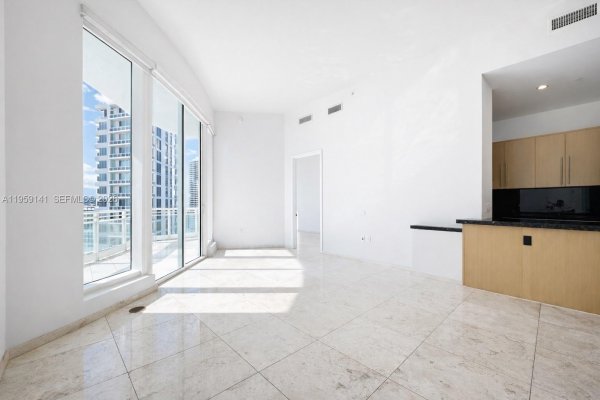 900 Brickell Key Blvd #2405 Miami, FL 33131