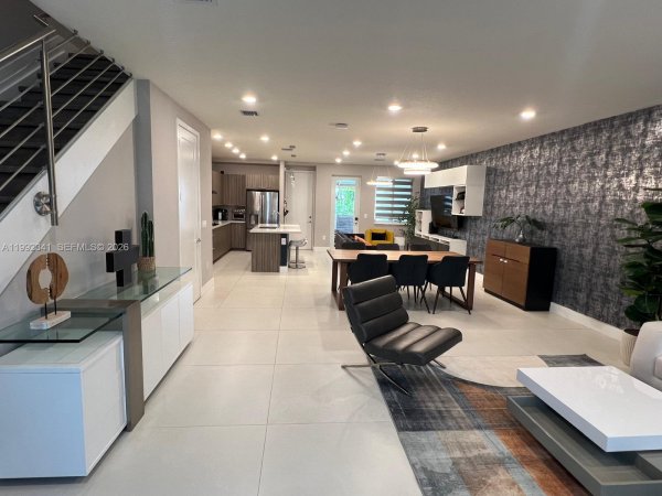 10355 NW 66th St #10355 Doral, FL 33178