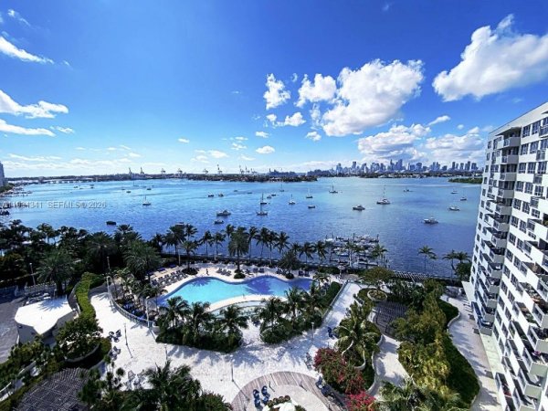 1500 Bay Rd #1222S Miami Beach, FL 33139