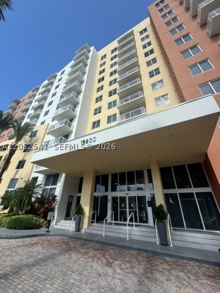 18800 NE 29th Ave #329 Aventura, FL 33180