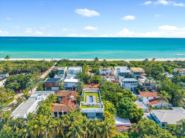7830 Atlantic Way Miami Beach, FL 33141