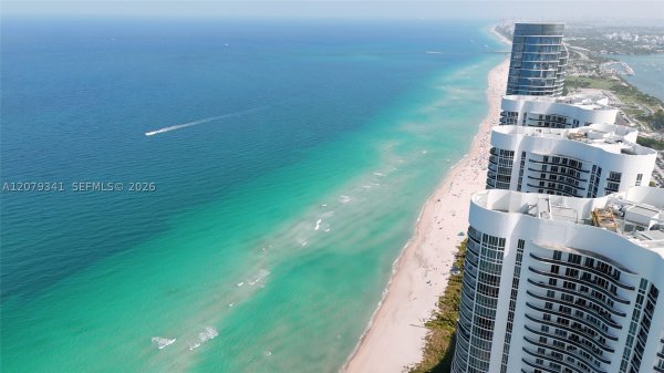 16001 Collins Ave #PH 4307 Sunny Isles Beach, FL 33160