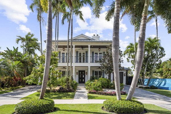1780 SE 9th Fort Lauderdale, FL 33316