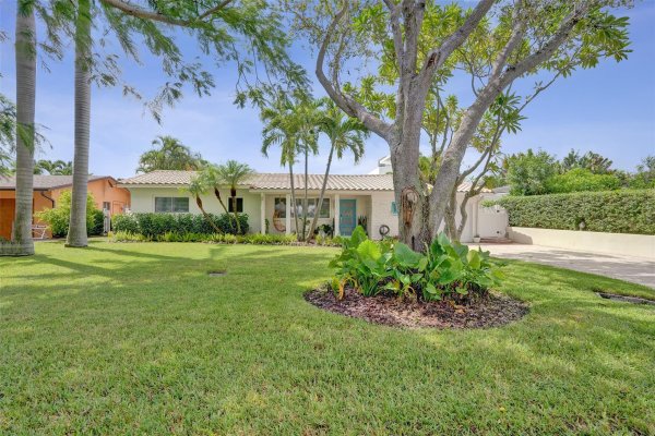 3206 Robbins Rd Pompano Beach, FL 33062