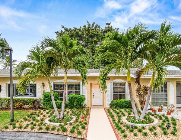 13552 Via Flora #C Delray Beach, FL 33484