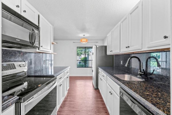 150 Pineview #C7 Jupiter, FL 33469