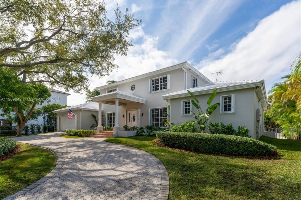 13032 Mar St Coral Gables, FL 33156