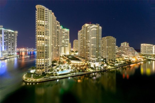 900 Brickell Key Blvd #1502 Miami, FL 33131