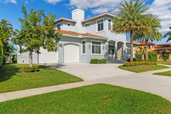 1070 Dana Ct Marco Island, FL 34145