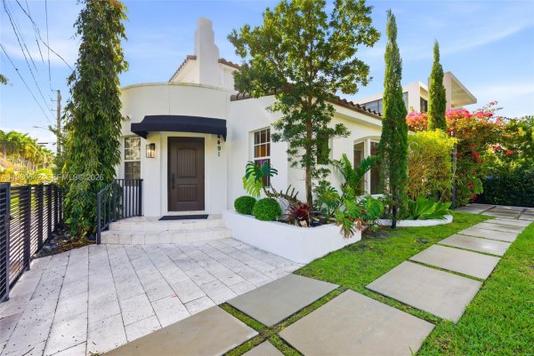 4491 Prairie Ave Miami Beach, FL 33140