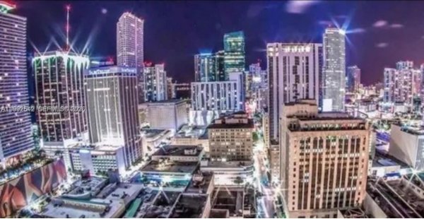 133 NE 2nd Ave #3410 Miami, FL 33132