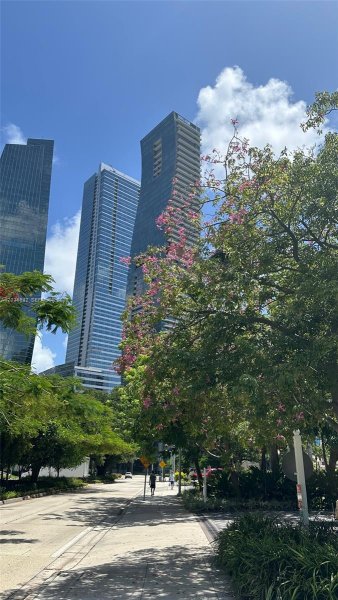 1451 Brickell Ave #3804 Miami, FL 33131