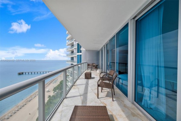 17001 Collins Ave #2307 Sunny Isles Beach, FL 33160