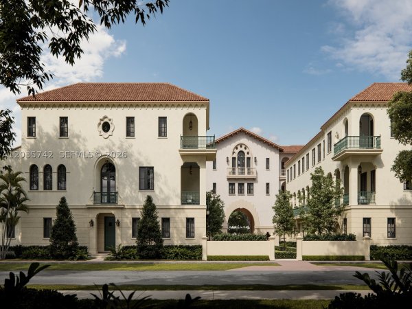 504 Malaga Ave #T6 Coral Gables, FL 33134
