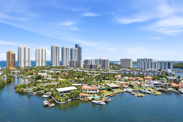400 Sunny Isles Blvd #1817 Sunny Isles Beach, FL 33160